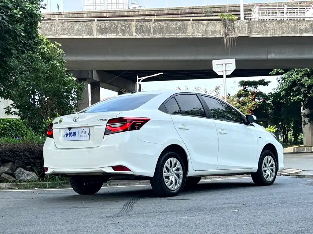 Toyota Vios 2022 — фото 4