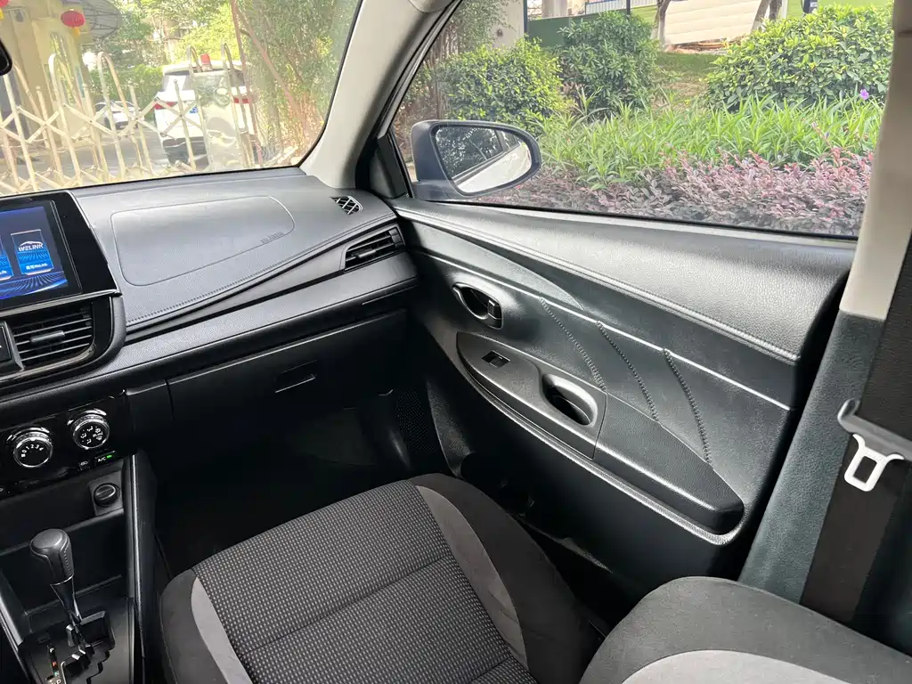 Toyota Vios 2022 — фото 13