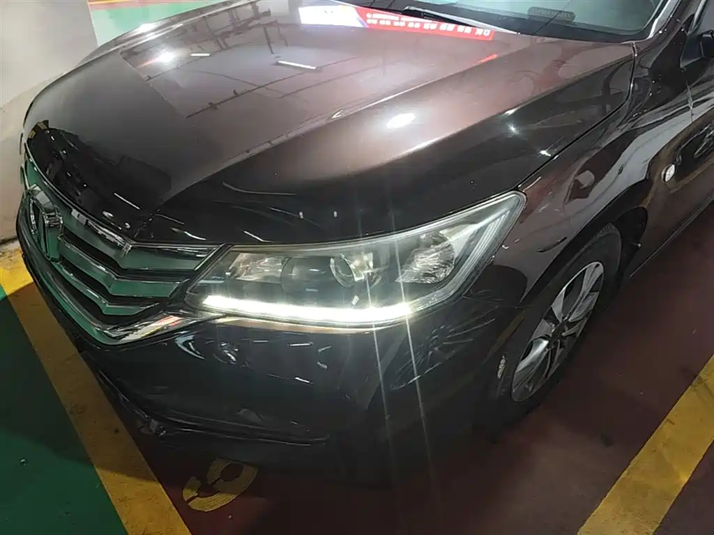 Honda Accord 2016 — фото 24