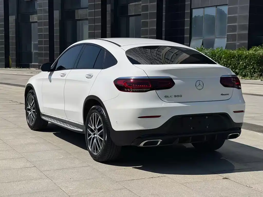 Mercedes-Benz GLC Coupe 2021 — фото 6