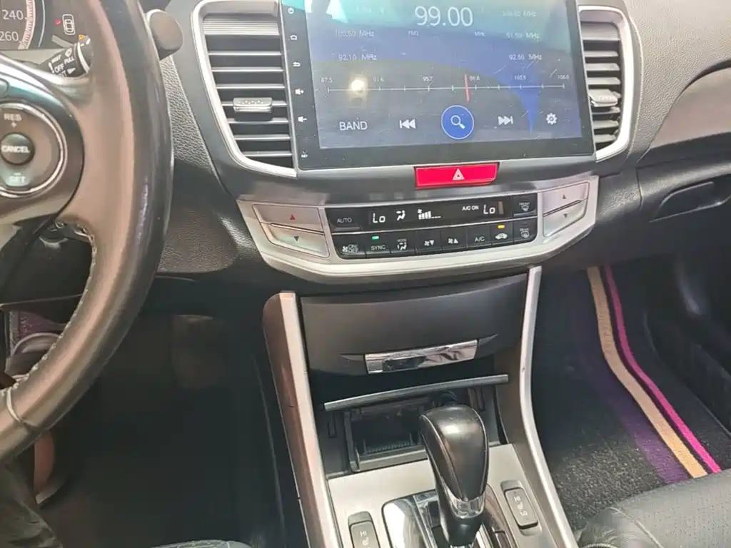 Honda Accord 2014 — фото 13