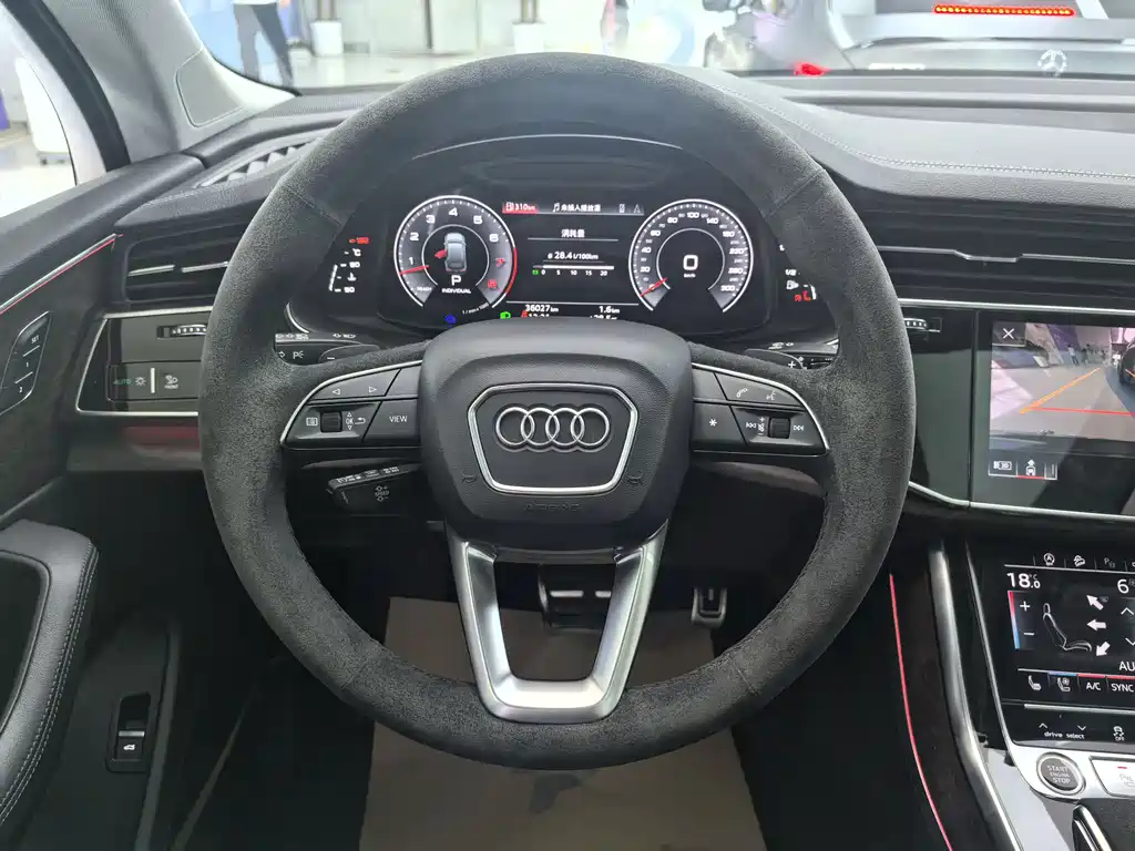 Audi Q7 2023 — фото 13