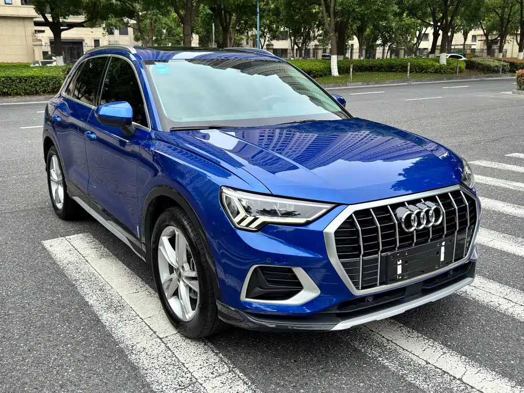 Audi Q3 2019 — фото 3