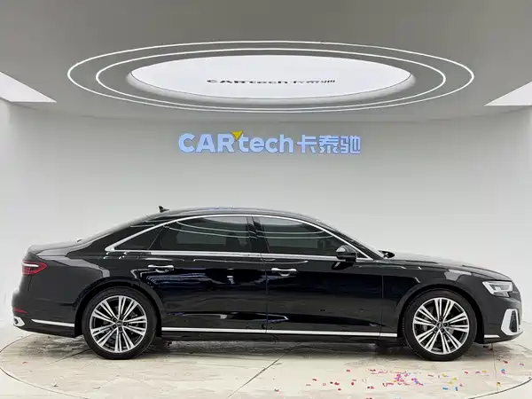 Audi A8 2023