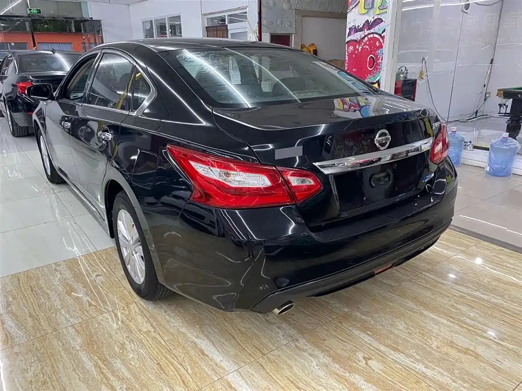 Nissan Teana 2016