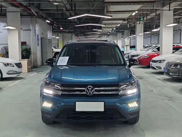 Volkswagen Tharu 2021