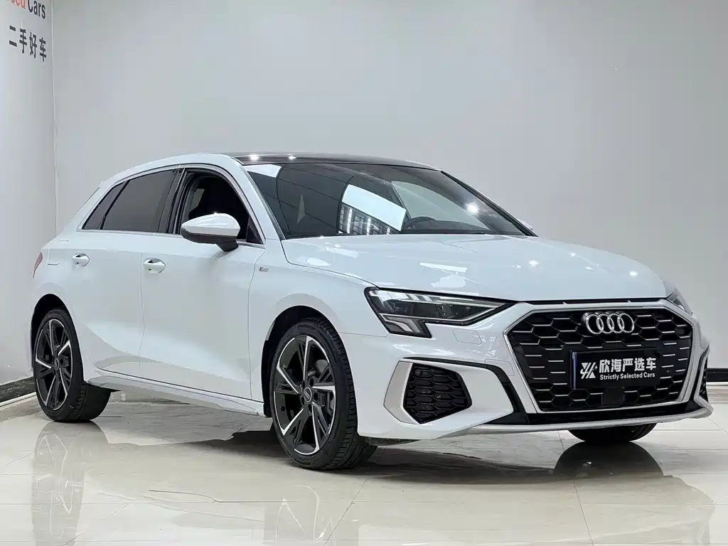 Audi A3 2024 — фото 3