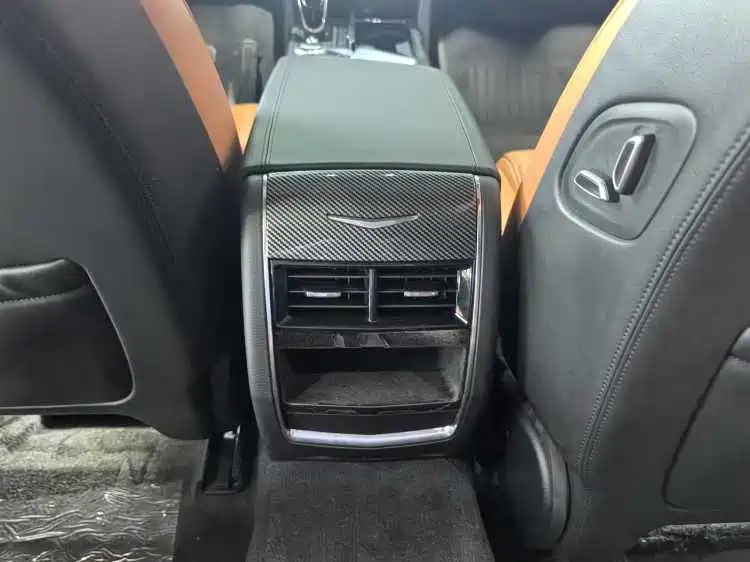 Cadillac CT6 2021 — фото 12