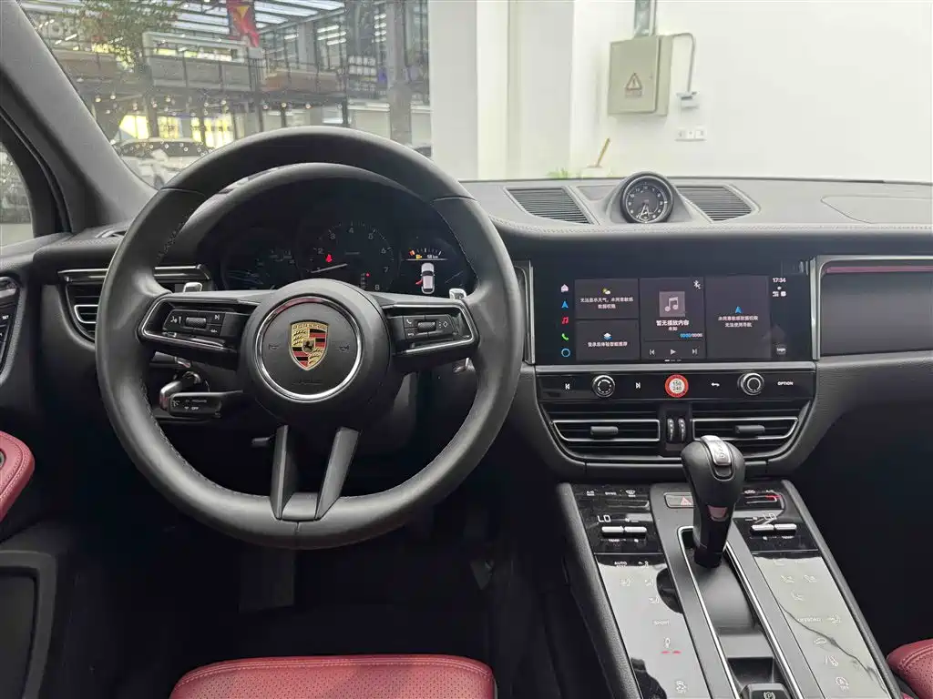 Porsche Macan 2025 — фото 11