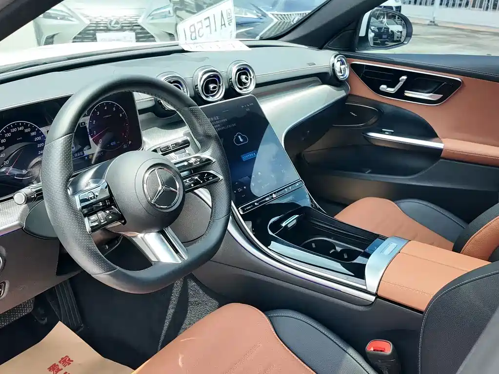 Mercedes-Benz C-Class 2022 — фото 8