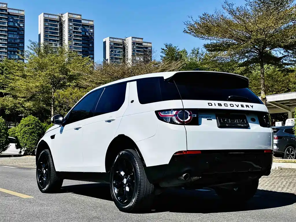 Land Rover Discovery Sport 2018 — фото 6