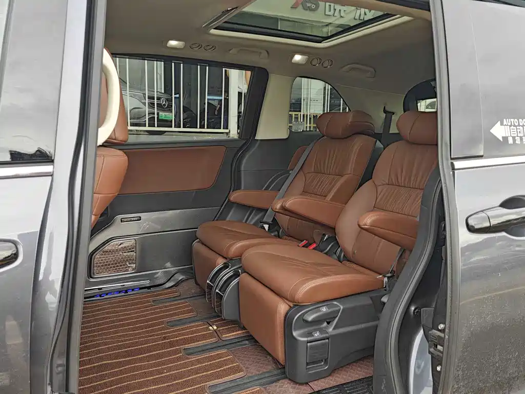 Honda Odyssey 2022 — фото 11