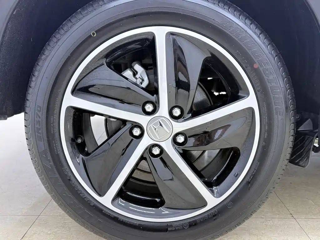 Honda Vezel 2022 — фото 25