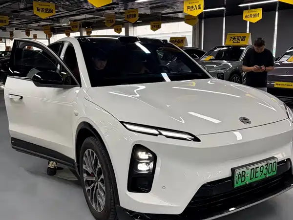 NIO EC6 2025