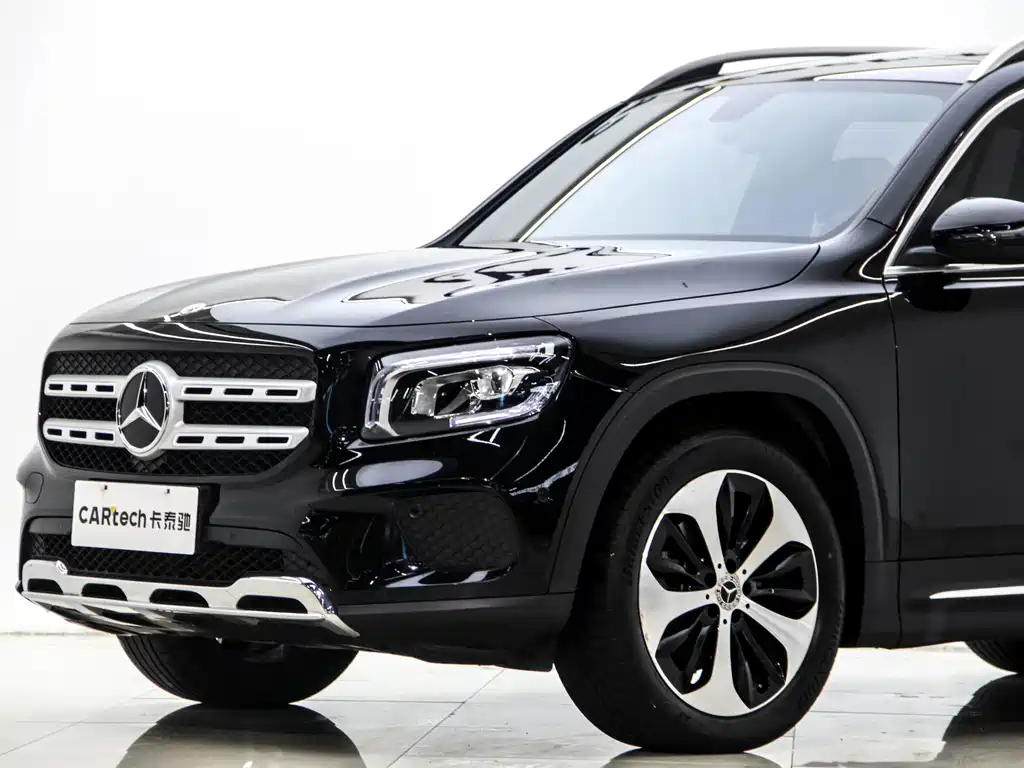 Mercedes-Benz GLB 2023 — фото 27