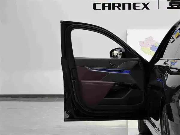 BMW i7 2023