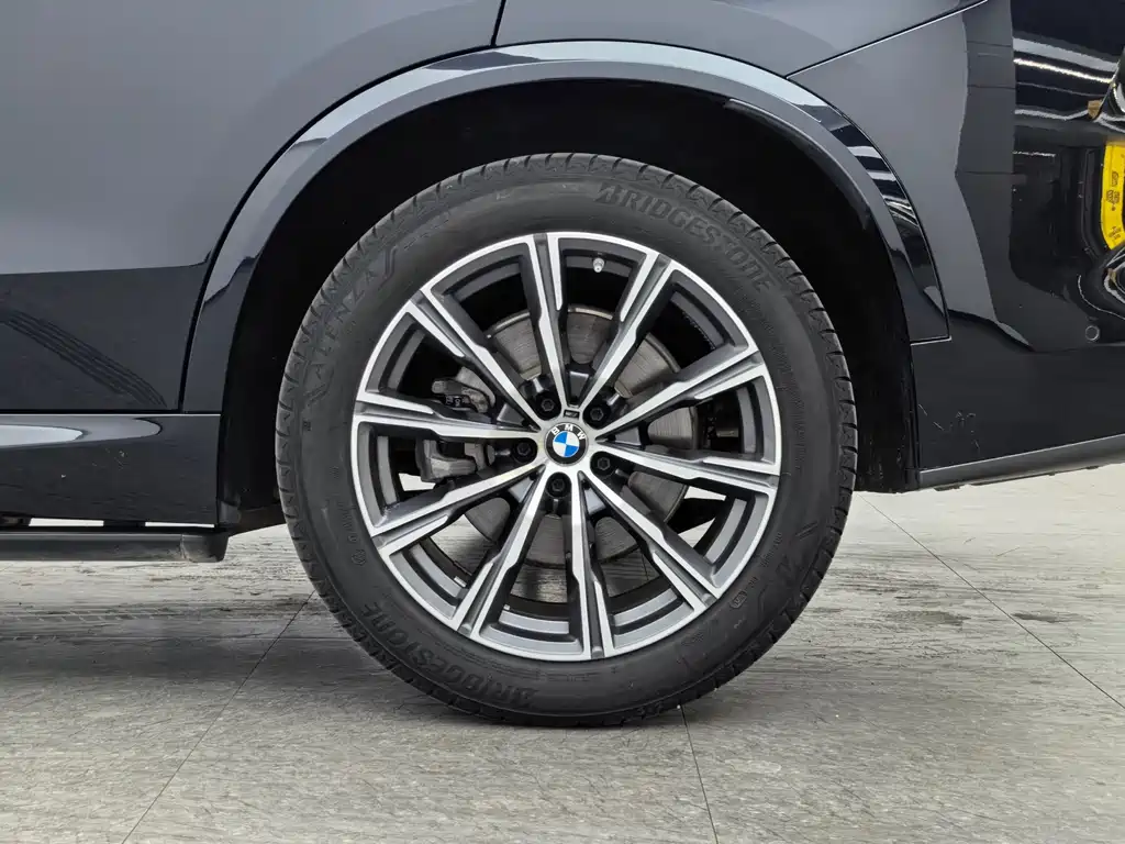 BMW X5 2021 — фото 11