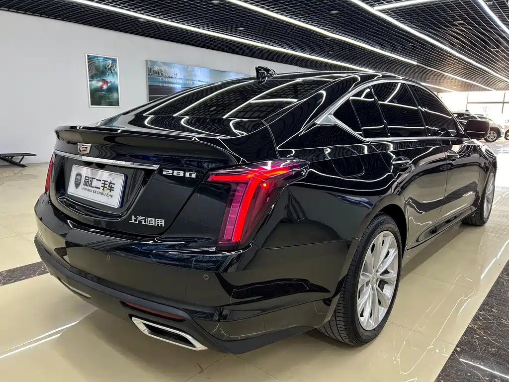 Cadillac CT5 2023 — фото 6