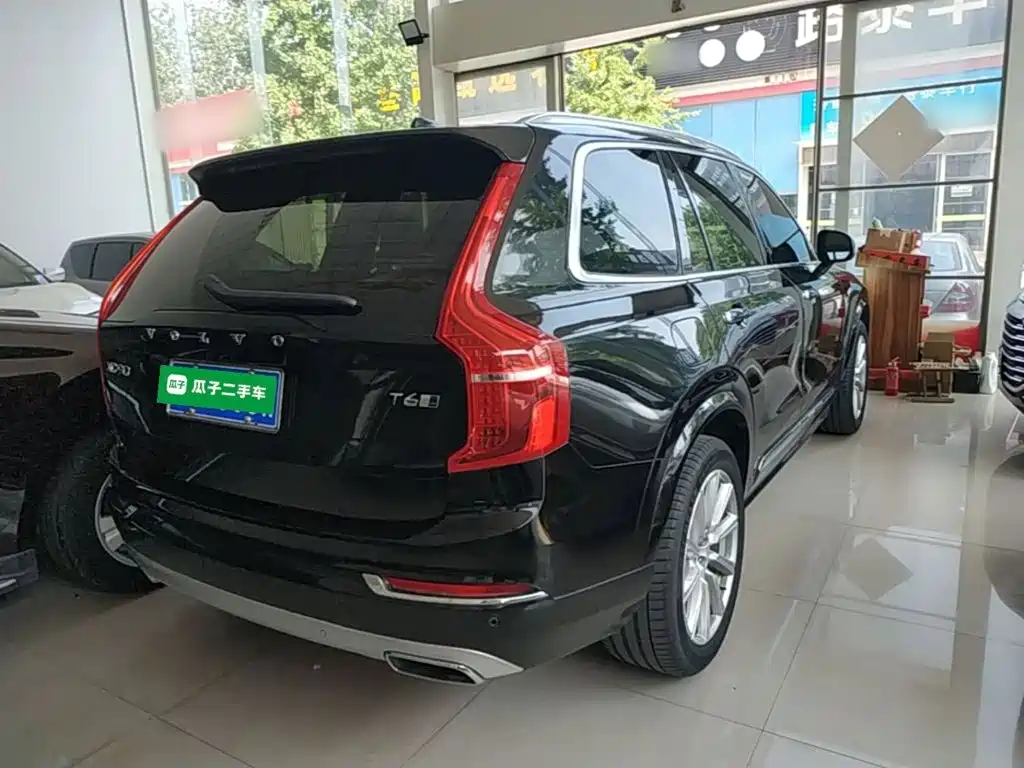 Volvo XC90 2019