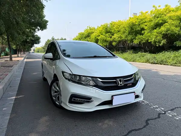 Honda Jade 2018