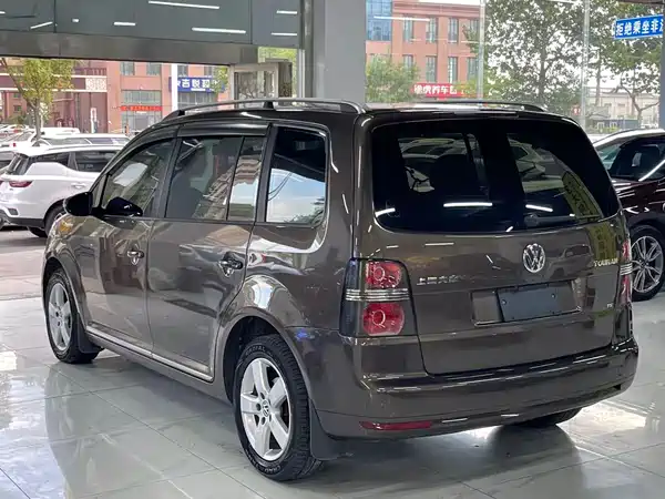 Volkswagen Touran 2013