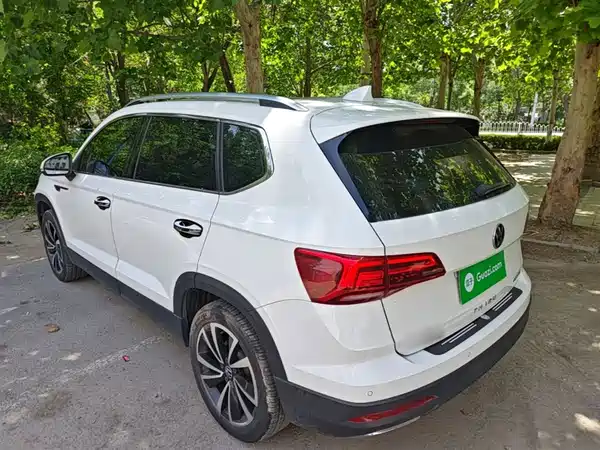 Volkswagen Tharu 2021