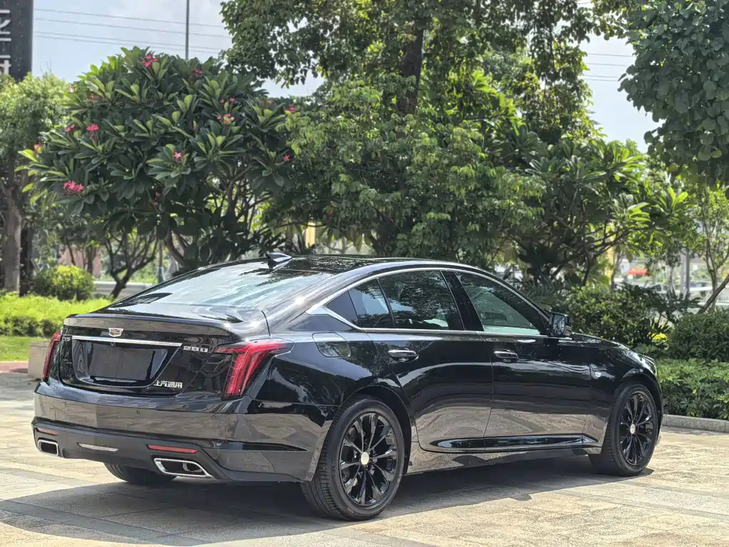 Cadillac CT5 2023 — фото 10