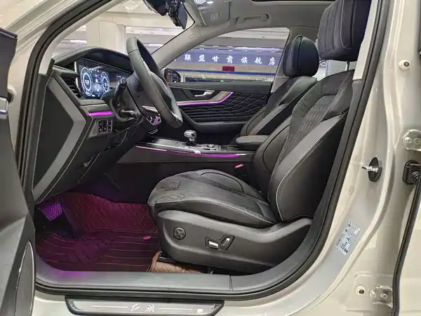 Hongqi HS5 2022
