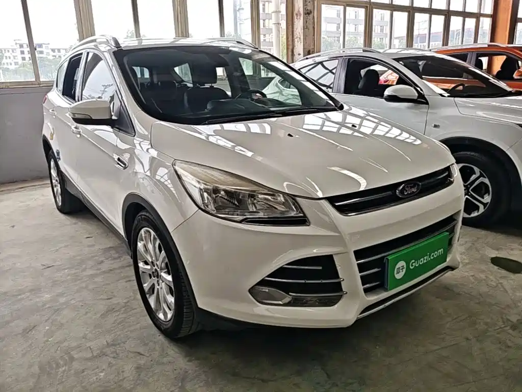 Ford Kuga 2015 — фото 4