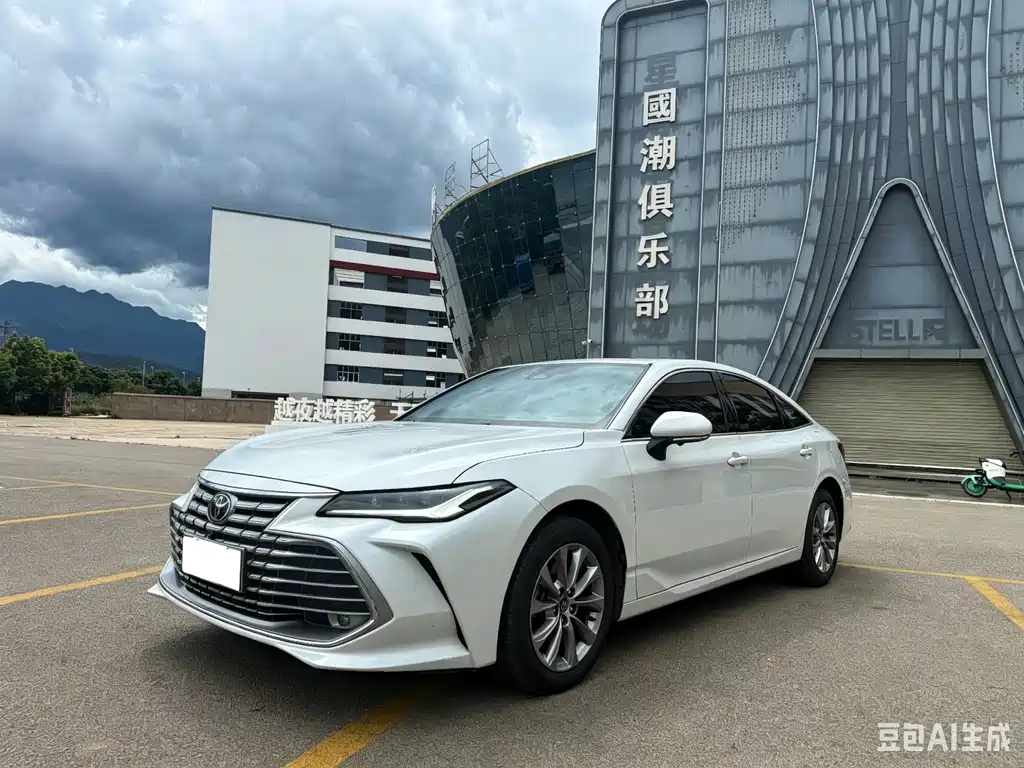 Toyota Avalon 2025 — фото 1