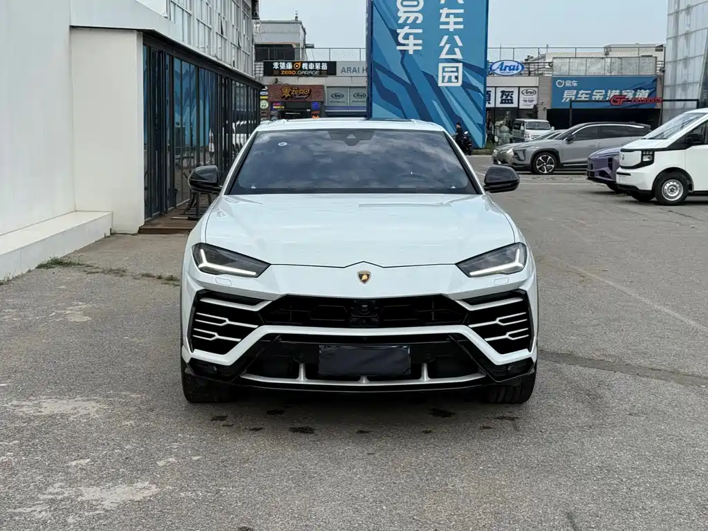 Lamborghini Urus 2019