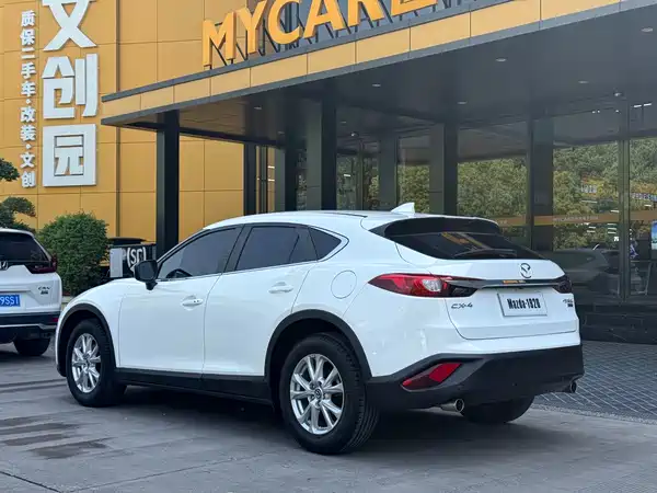 Mazda CX-4 2017