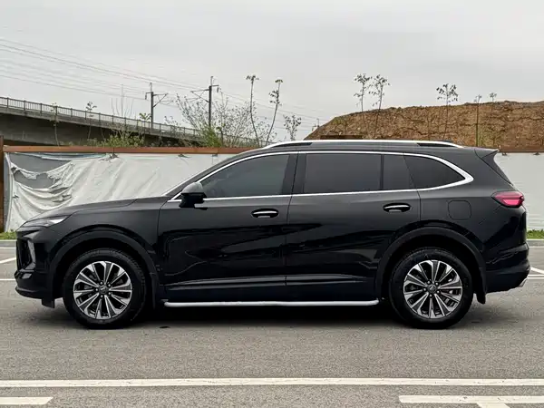 Buick Envision Plus 2024