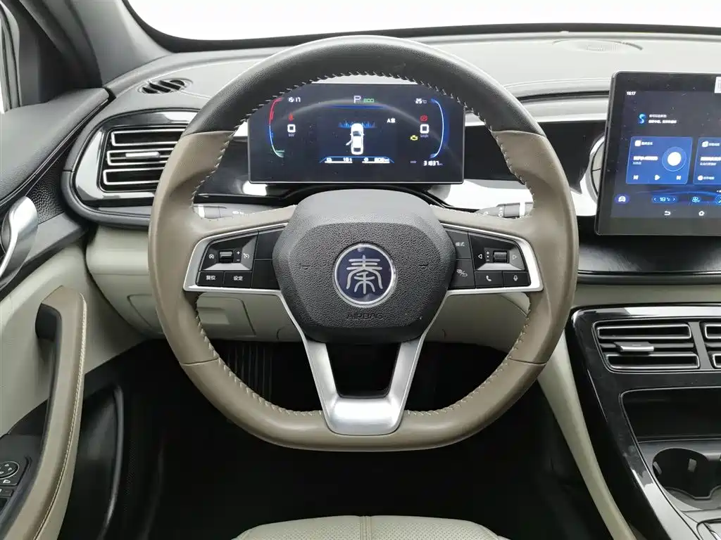 BYD Qin PLUS 2023 — фото 11