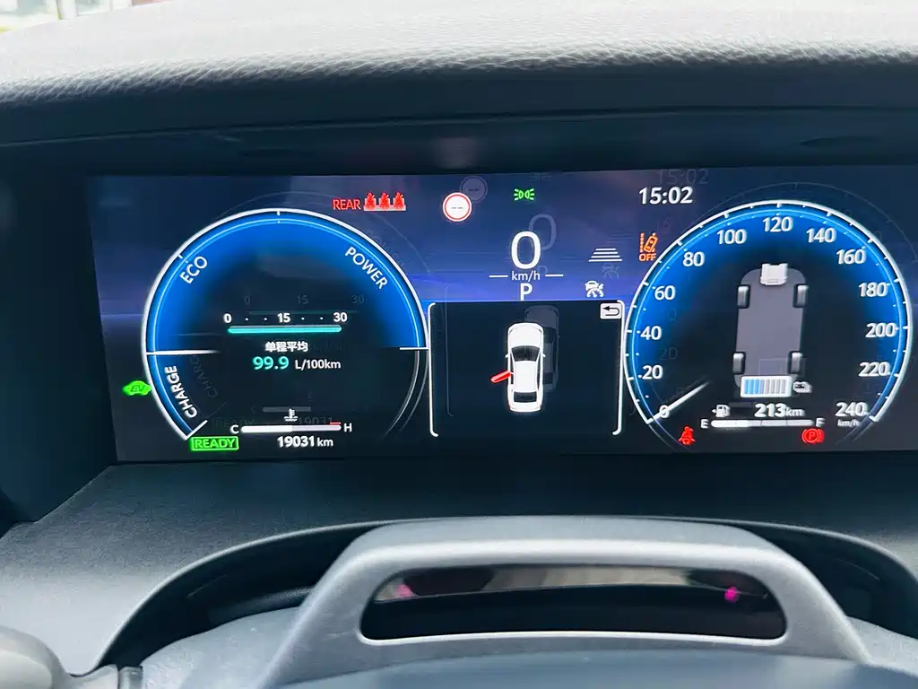 Toyota Camry 2024 — фото 18