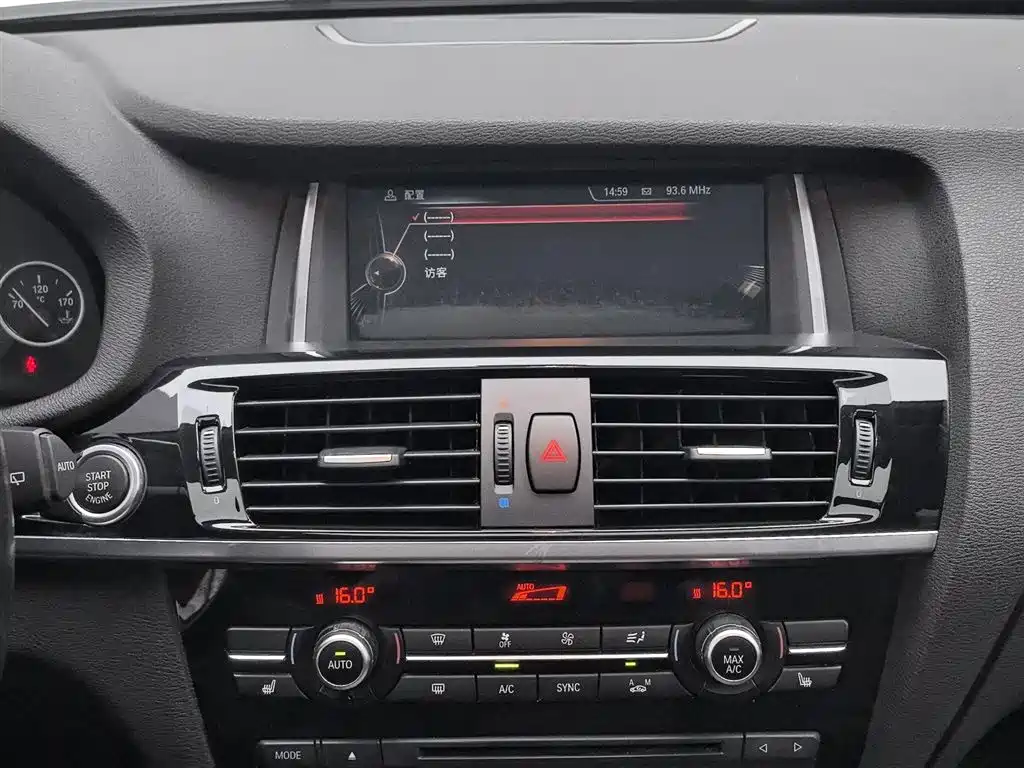 BMW X3 2015 — фото 12