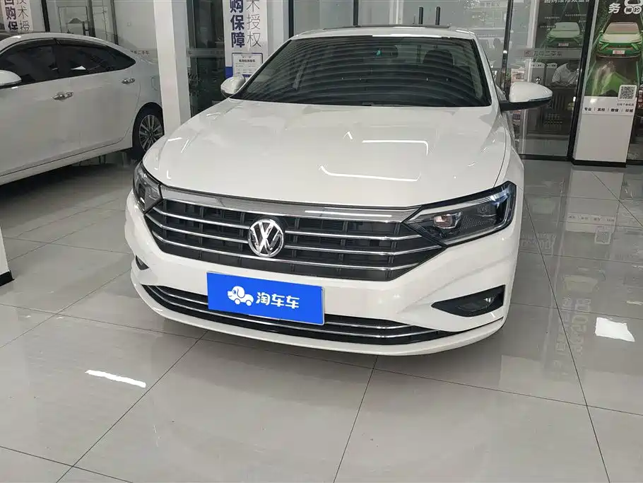 Volkswagen Sagitar 2022