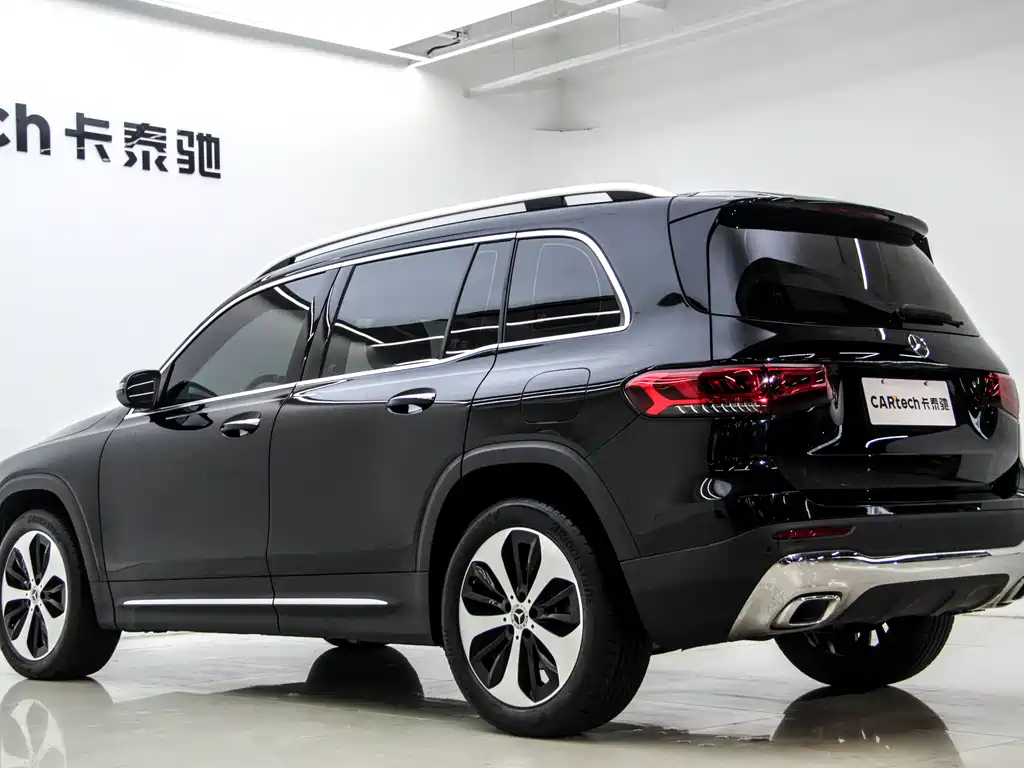 Mercedes-Benz GLB 2023 — фото 29