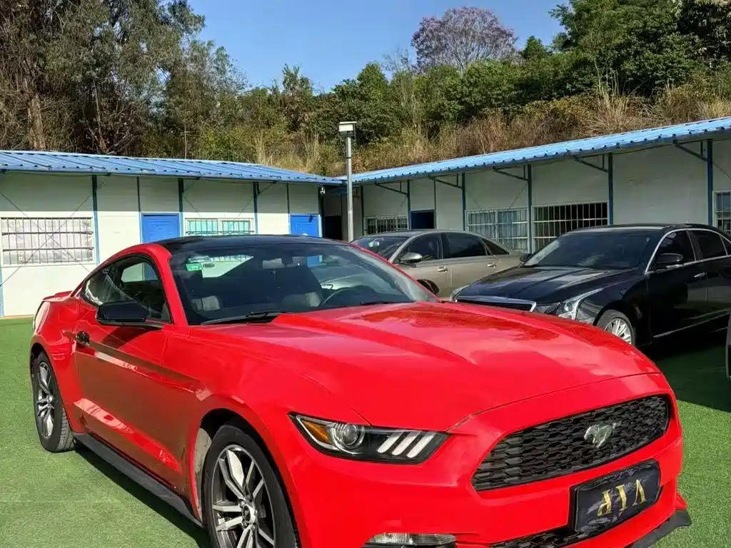 Ford Mustang 2018 — фото 3