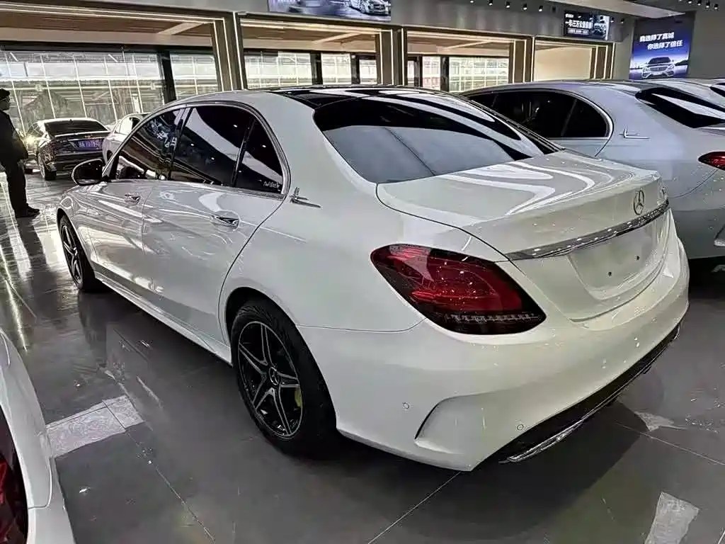 Mercedes-Benz C-Class 2019