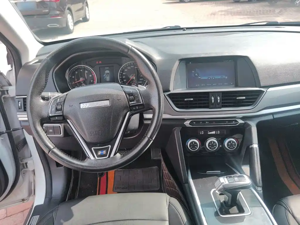 Haval H6 2018 — фото 11