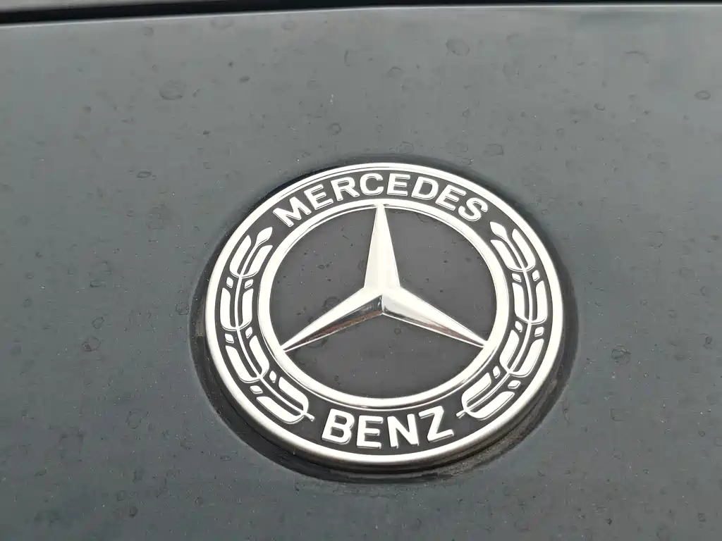 Mercedes-Benz C-Class 2024 — фото 26