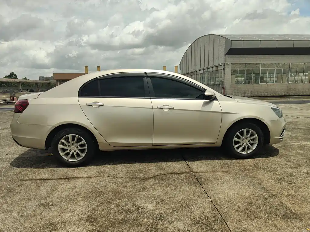 Geely Emgrand 2020