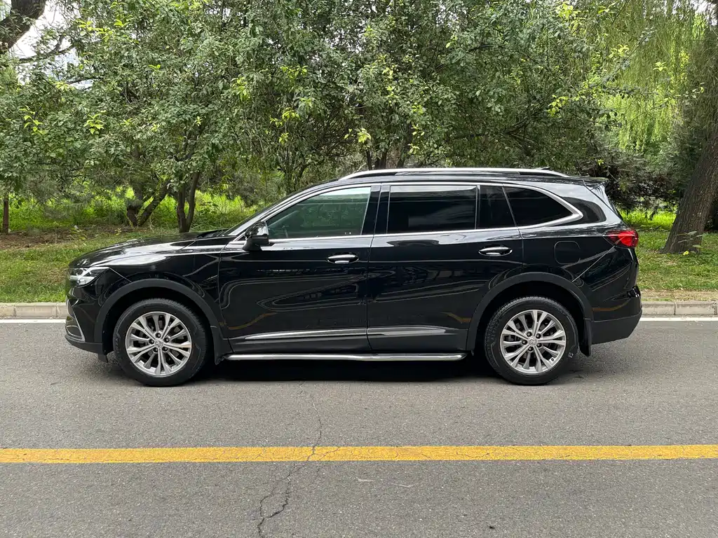 Buick Envision Plus 2023