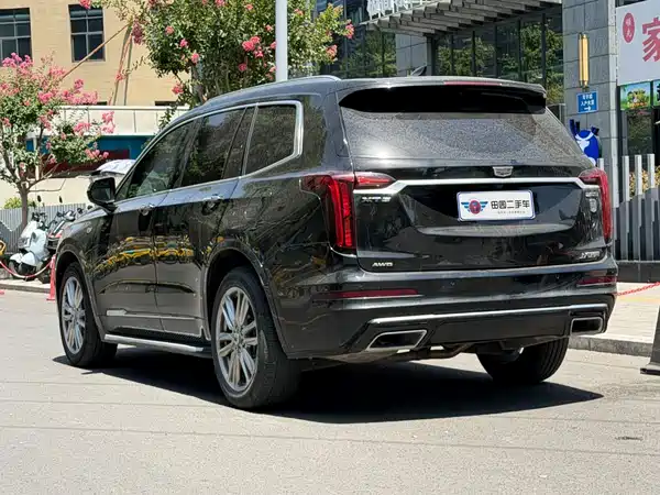 Cadillac XT6 2021