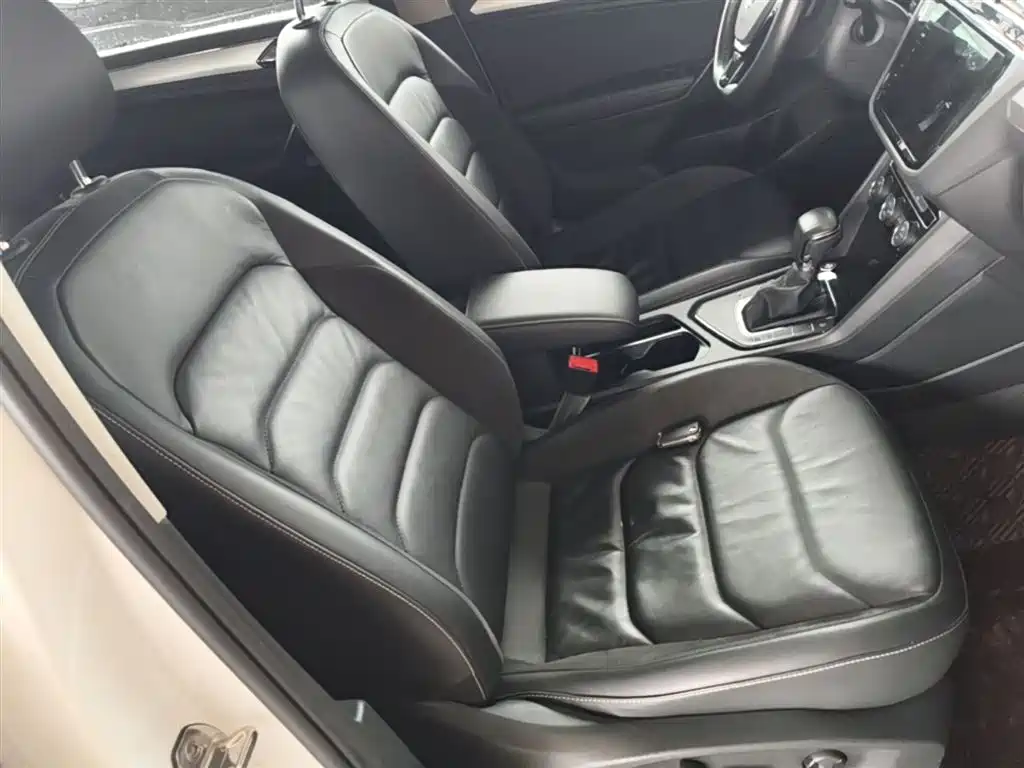 Volkswagen Tiguan L 2020 — фото 25
