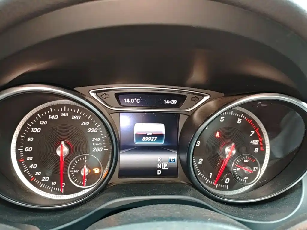 Mercedes-Benz GLA 2019 — фото 12