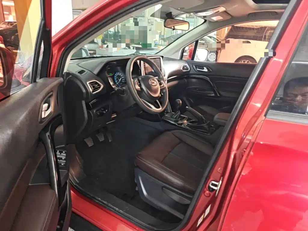GAC Trumpchi GS4 2019 — фото 16
