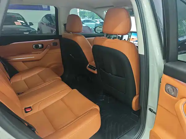 Leapmotor C10 2025
