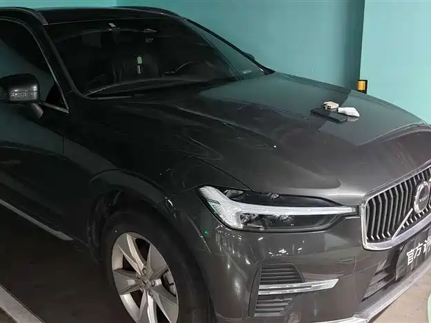 Volvo XC60 2021